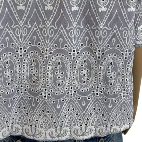 KAKTUS Embroidered boho lavender blouse side XL short sleeve keyhole button back - Picture 5 of 9